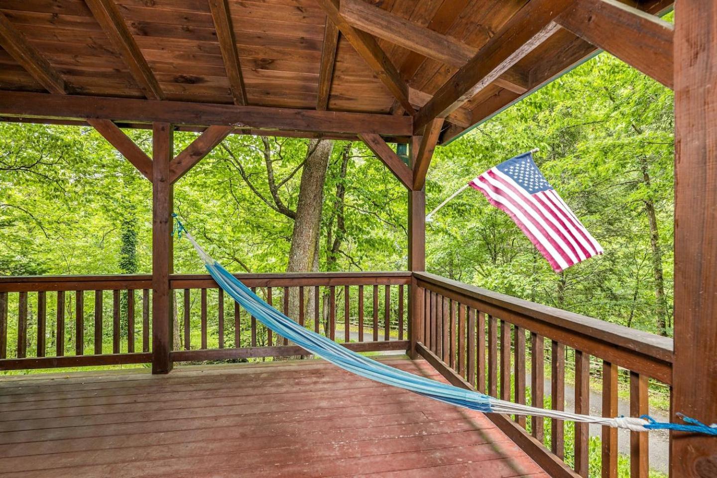 Pigeonforge Cabin Game Roomdog Friendlyhot Tub ピジョンフォージ エクステリア 写真