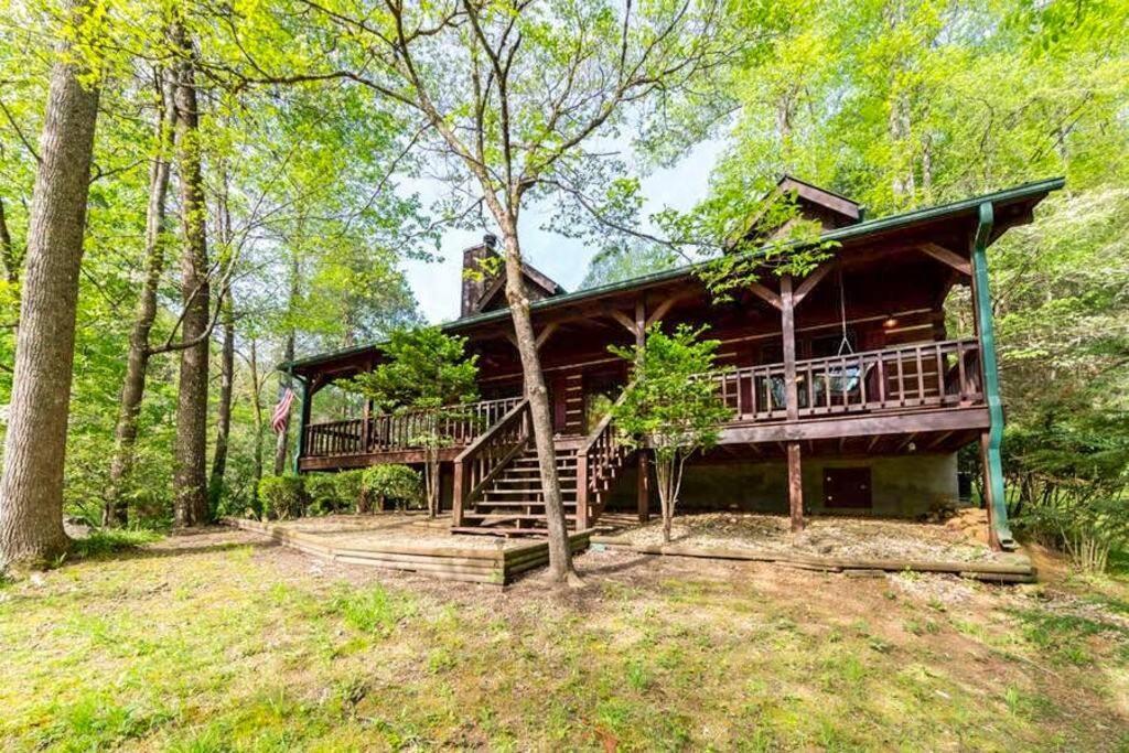 Pigeonforge Cabin Game Roomdog Friendlyhot Tub ピジョンフォージ エクステリア 写真